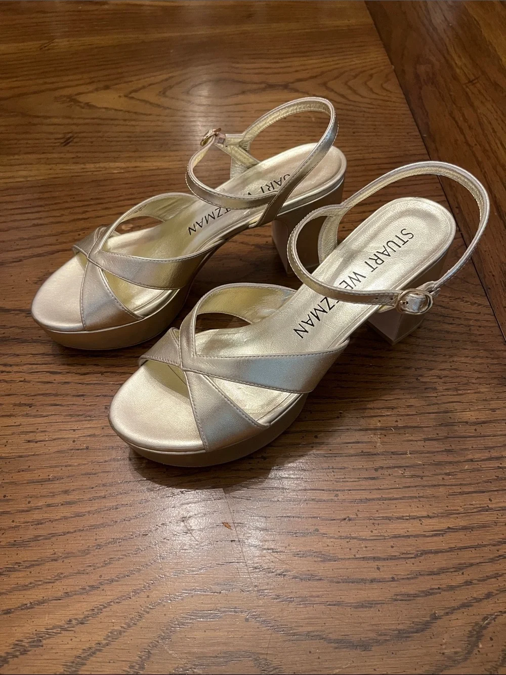 Stuart Weitzman crisscrossing vamp